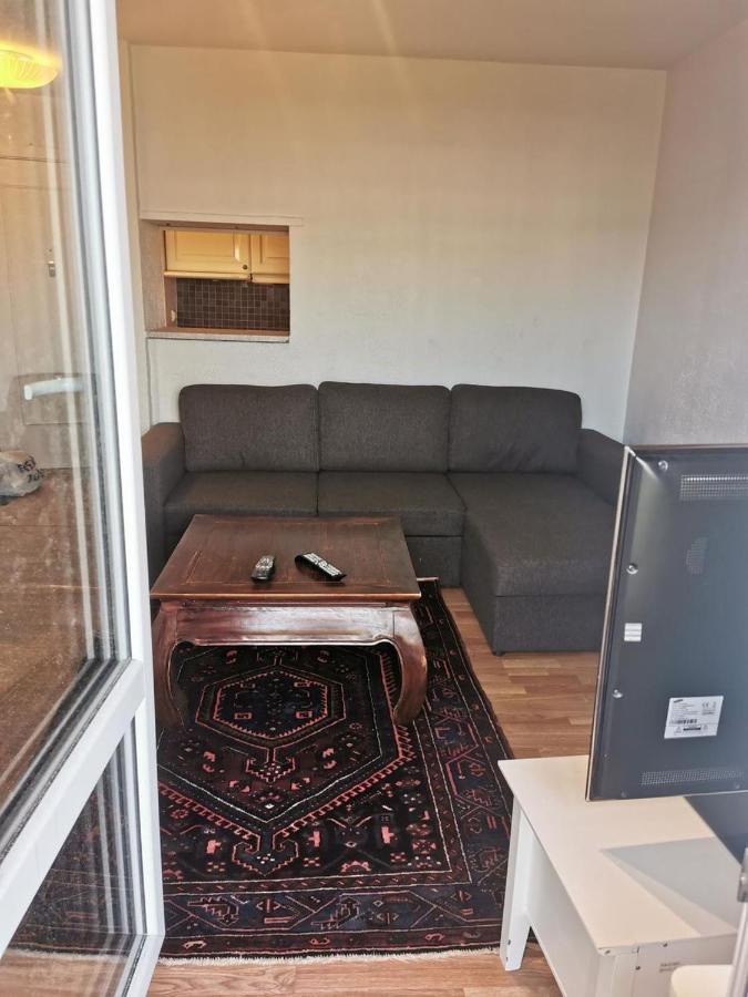 Kongensgate, Koselig Liten Leilighet, 5 Min Unna Sentrum Kristiansand Buitenkant foto